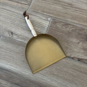 1 Gold Brass‎ Metal Dust Pan - Hearth & Hand™ with Magnolia